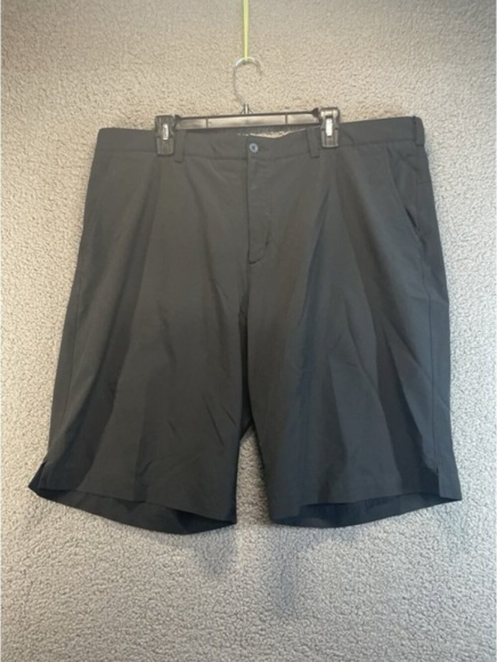 Nike Dri Fit Standard Chino Shorts Mens Size 42 Black Golf Outdoor Casual Travel